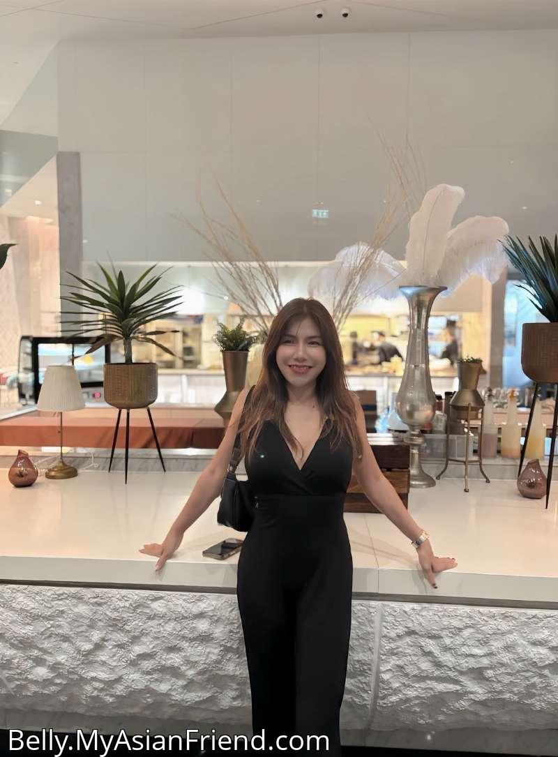 Belly's personal blog photo 1 added Tuesday the 11th of November 2025